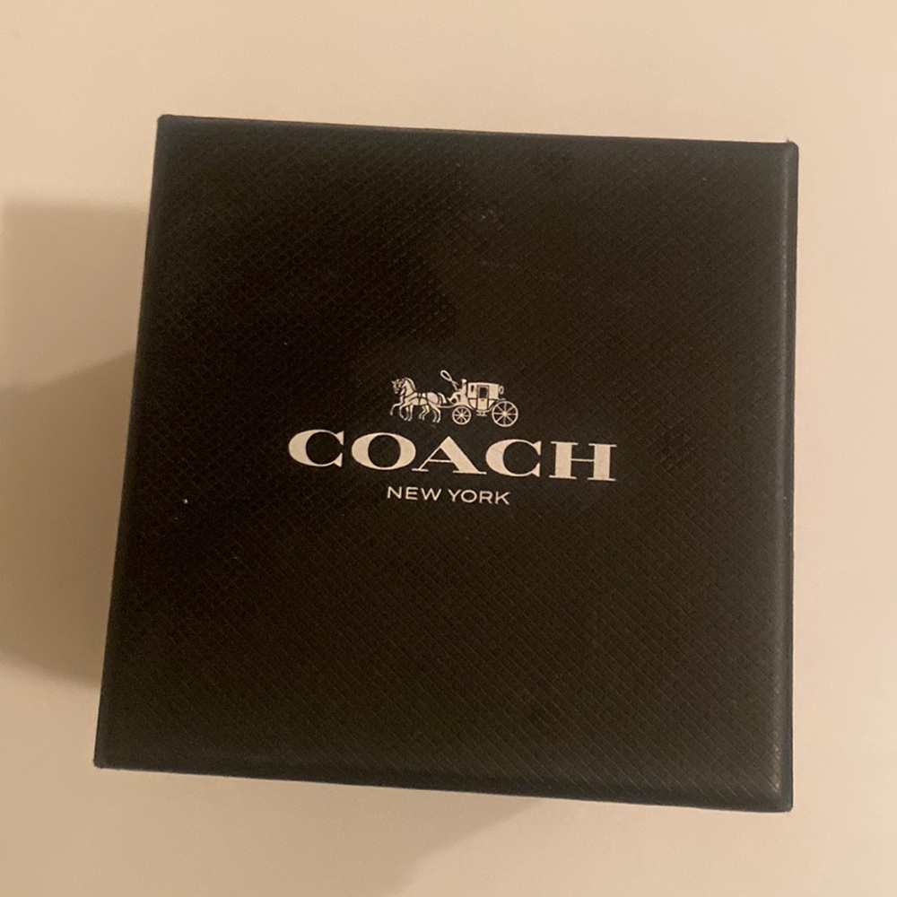 this is a coach watch